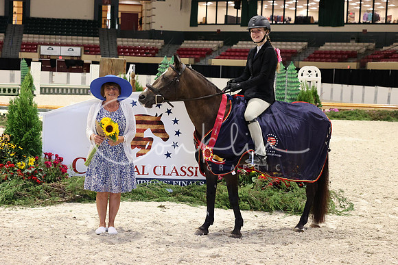 RJC33616