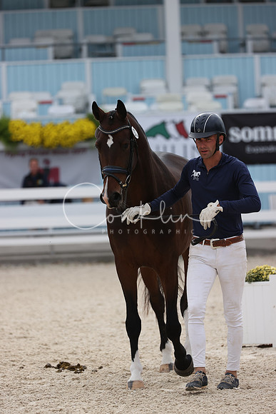 RJC35620