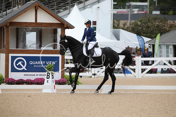 LGW_3860